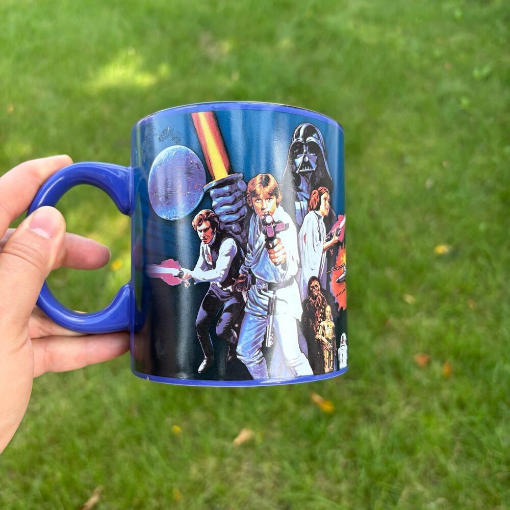 Stars Wars 20 oz Mug Old School Vintage Design